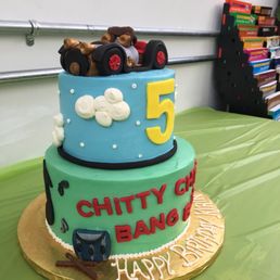 Fabulous 5th Birthday Cake