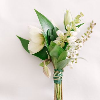 Mulberry Row - Groom Boutonnière - Florists Near Me - Sherman Oaks, California Mulberry Row - Groom Boutonnière - Florists Near Me - Sherman Oaks, California