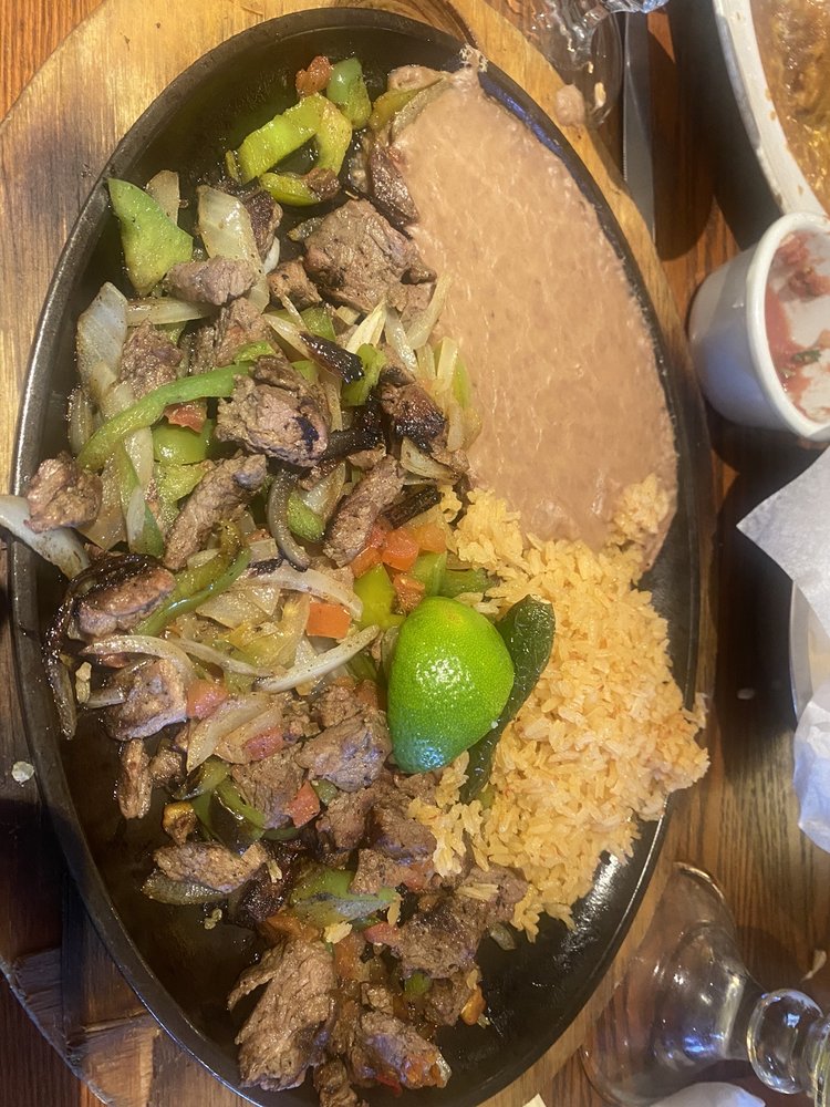 Dos Salsas - Georgetown