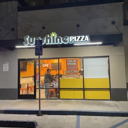 Exterior photo of Sunshine Pizza - Los Angeles, California Exterior photo of Sunshine Pizza - Los Angeles, California