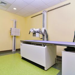 Zenith Primary & Urgent Care - X-Ray Machine