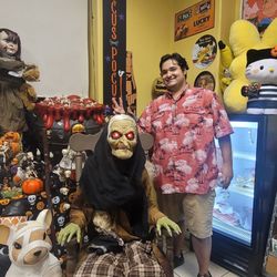 Gnarly Novelties & Arcade