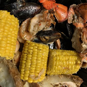 Red Lobster - Missing the Dungeoness crab - Seafood Near Me - Fredericksburg, Virginia