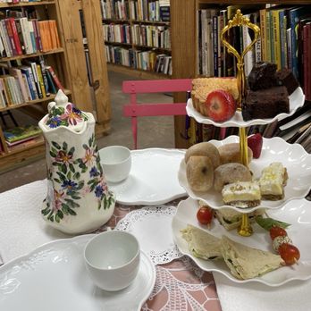 A Bayou City Picnic - Tea at KaBoom! - Caterers Near Me A Bayou City Picnic - Tea at KaBoom! - Caterers Near Me