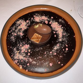 L'Avant Garde - Ultimate Chocolate - French Near Me - Washington, DC, District of Columbia