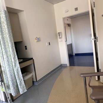 VHC Health - Huge room. - Medical Centers Near Me - Arlington, Virginia VHC Health - Huge room. - Medical Centers Near Me - Arlington, Virginia
