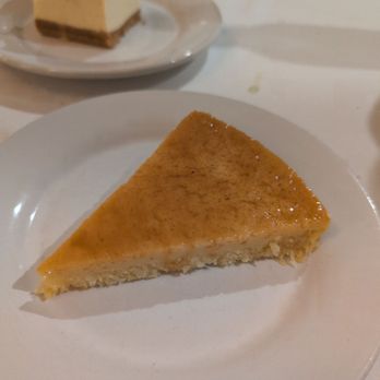 Entremar - Coconut flan - Mexican Near Me - México, D.F., DIF