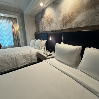 The St. Regis Toronto - The double bed room. - Hotels Near Me - Toronto, Ontario The St. Regis Toronto - The double bed room. - Hotels Near Me - Toronto, Ontario