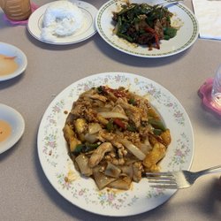 Tiger Thai - Tiger Thai Noodles & Basil Duck