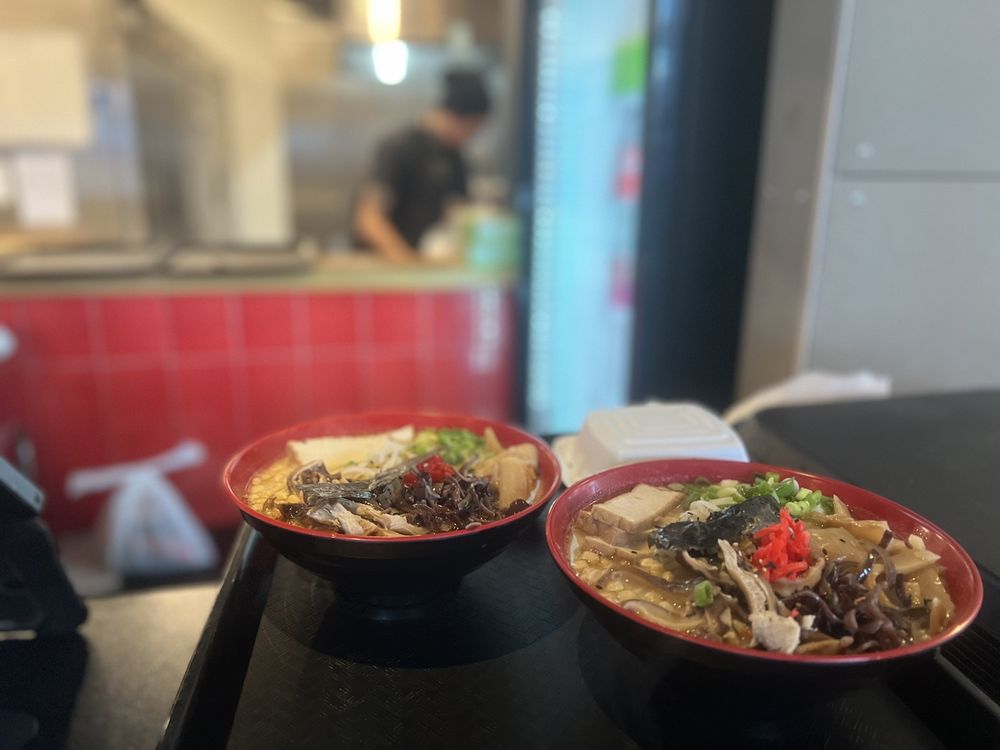 LIFTING NOODLES RAMEN BATTERY Updated October 2024 264 Photos