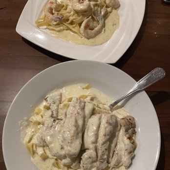 Amore Italian Restaurant & Bar - Chicken Alfredo and Shrimp Alfredo - Italian Near Me - Snyder, Texas Amore Italian Restaurant & Bar - Chicken Alfredo and Shrimp Alfredo - Italian Near Me - Snyder, Texas