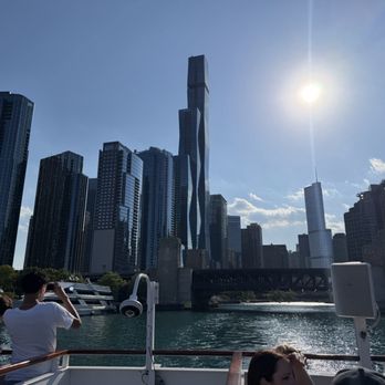 Wendella Tours & Cruises - Boat Charters Near Me - Chicago, Illinois