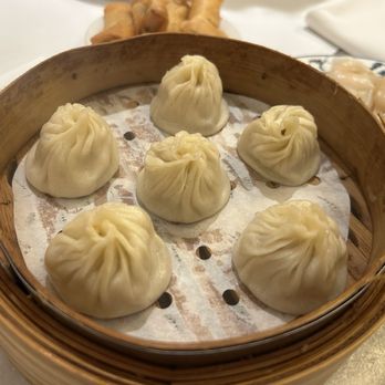 Yank Sing - Xiao Long Bao, Shanghai Pork Dumplings ~ $16 - Dim Sum Near Me - San Francisco, California Yank Sing - Xiao Long Bao, Shanghai Pork Dumplings ~ $16 - Dim Sum Near Me - San Francisco, California