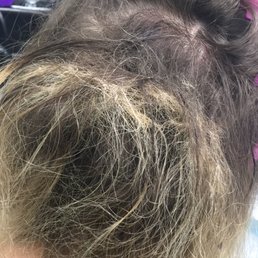 My DESTROYED hair after taking out the extensions from nicole rose. These were only in my hair