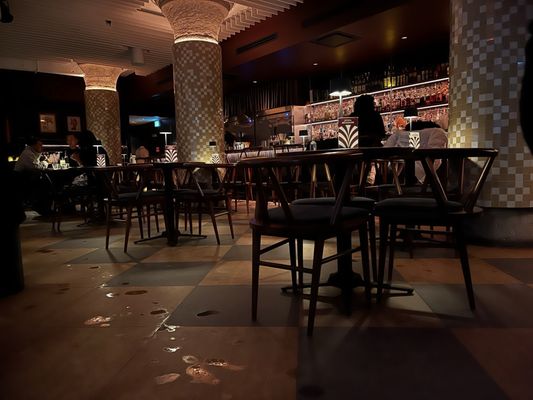 Bar Le Mal Nécessaire by null