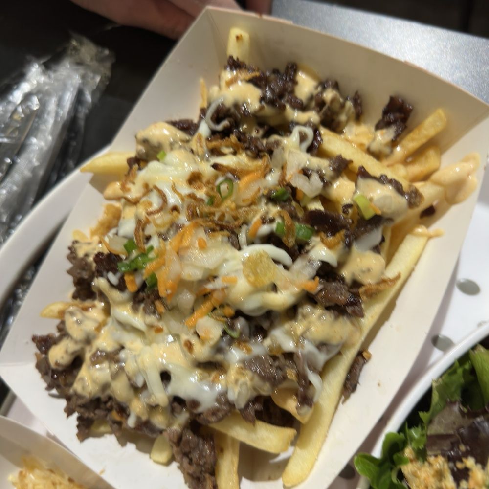 The Cream - Beef Bulgogi Cheese Fries - Korean Near Me - Duluth, Georgia The Cream - Beef Bulgogi Cheese Fries - Korean Near Me - Duluth, Georgia