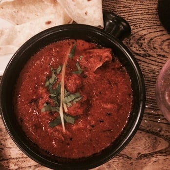 Dishoom - Ruby Chicken: flavorful with a touch of heat. Good save to mop up with your roti or naan. - Indian Near Me - London, XGL