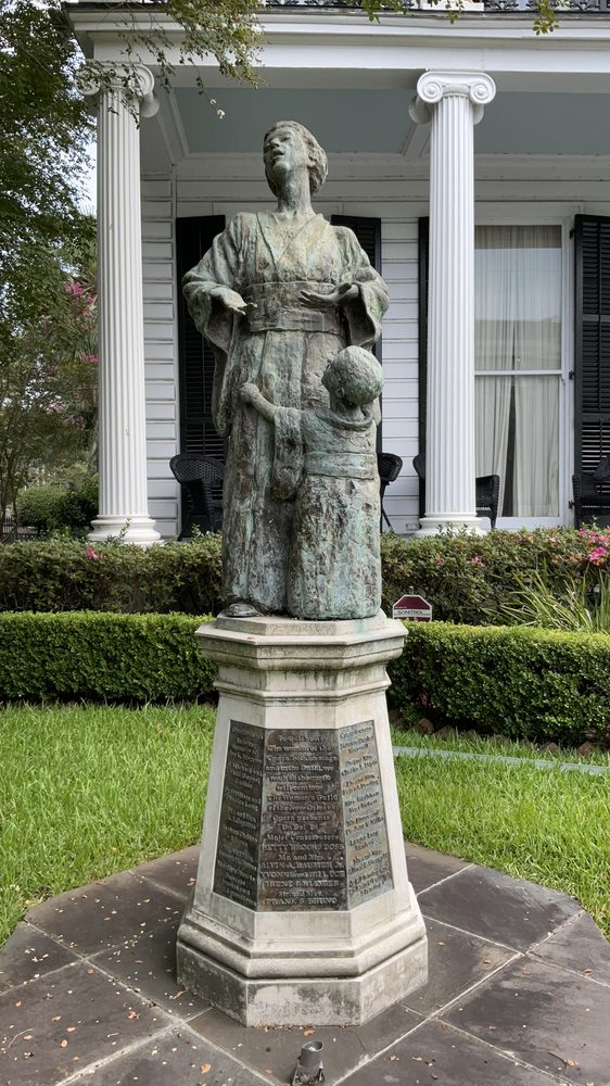 Slide of Perdomo Roofing and Construction