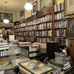 West Side Book Shop - Inside June 2022