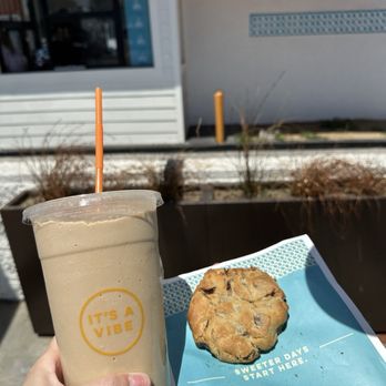 CoCo Playa - Frozen coffee and a chocolate chip cookie - Coffee & Tea Near Me - San Diego, California CoCo Playa - Frozen coffee and a chocolate chip cookie - Coffee & Tea Near Me - San Diego, California