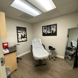 Gold n Glo Aesthetics - Audrey Hepburn Room-Injections