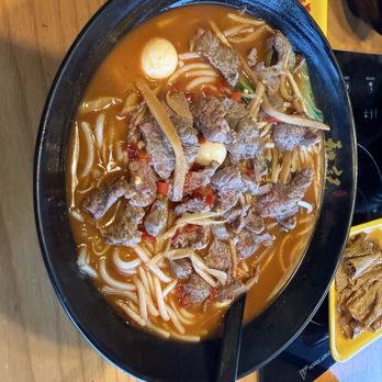 HeJi Gui Lin Rice Noodle - Hot and sour beef rice noodles - Noodles Near Me - Rowland Heights, California