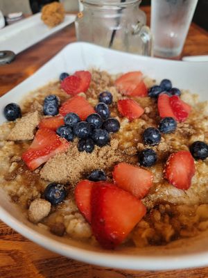 Avenue Brunch House by null