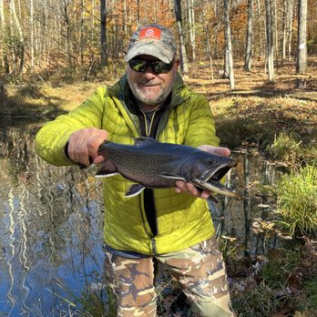 Finger Lakes Fly Fishing - 21 inch Trophy Pond Brook trout! - Fishing Near Me Finger Lakes Fly Fishing - 21 inch Trophy Pond Brook trout! - Fishing Near Me