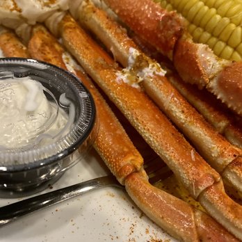 Nick's Lobster House - Snow Crab Legs - Seafood Near Me - Brooklyn, New York Nick's Lobster House - Snow Crab Legs - Seafood Near Me - Brooklyn, New York