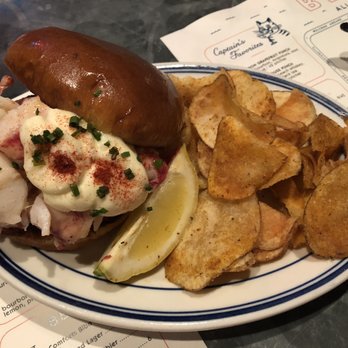 BeetleCat - Lobster Roll - Seafood Near Me - Atlanta, Georgia