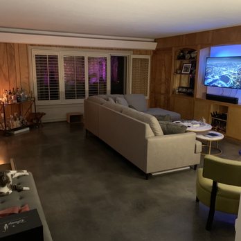 Magic Concrete Designs - a living room with wood paneling - Masonry/Concrete Near Me - Rancho Palos Verdes, California Magic Concrete Designs - a living room with wood paneling - Masonry/Concrete Near Me - Rancho Palos Verdes, California