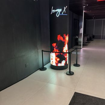LoungeX - Golf Near Me - Great Neck Plaza, New York LoungeX - Golf Near Me - Great Neck Plaza, New York