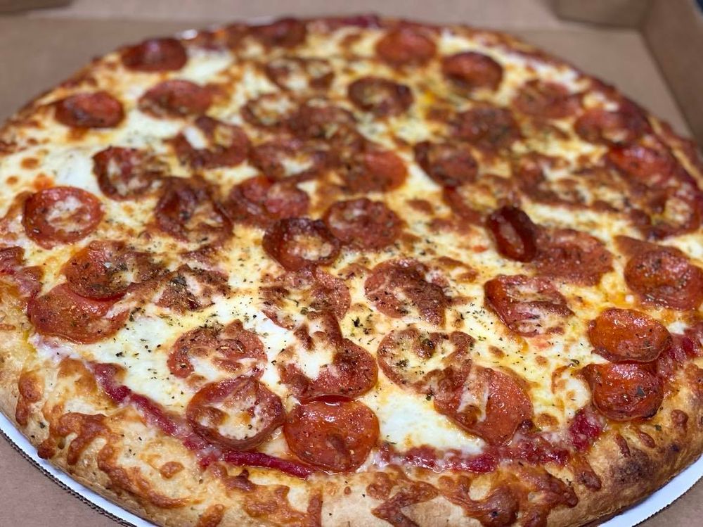 Becky's Sugar Shack Bakery and Cafe Logo