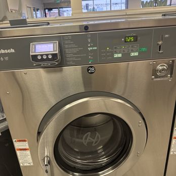 Glendale Laundromat - Large Washer $7.25 - Laundromat Near Me - Glendale, Colorado Glendale Laundromat - Large Washer $7.25 - Laundromat Near Me - Glendale, Colorado