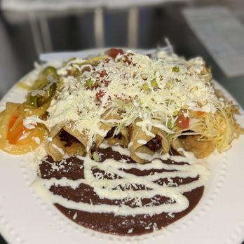 Las Carolinas Restaurant - Flautas de pollo - Bars Near Me - Houston, Texas Las Carolinas Restaurant - Flautas de pollo - Bars Near Me - Houston, Texas