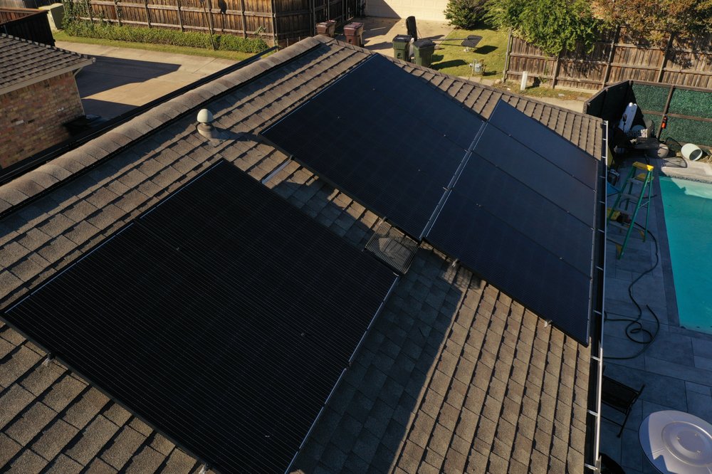 Slide of M & D Roofing and Construction