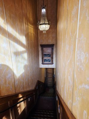 The Crown & Crow by null