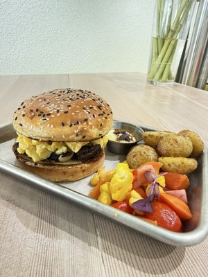 HEYDAY EATERY by null