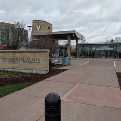 Richmond Hill Centre Terminal - The entry walkway