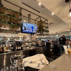Mercantile Dining & Provision DIA - Best service as at the bar FYI
