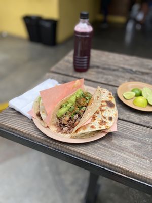 Tacos El Yaqui by null