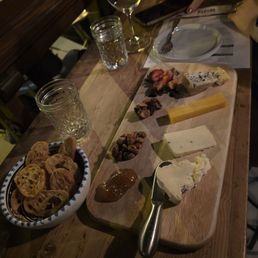 4 cheese platter $22
