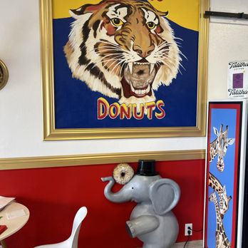 Chani's Donuts - Donuts Near Me - San Diego, California Chani's Donuts - Donuts Near Me - San Diego, California
