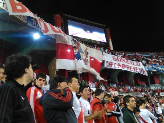 Estadio Monumental by null