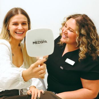 St George Med Spa - Master Aesthetician Sara with client - Medical Spas Near Me - St. George, Utah St George Med Spa - Master Aesthetician Sara with client - Medical Spas Near Me - St. George, Utah