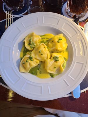 Picteau Bistrot & Cocktail Bar by null