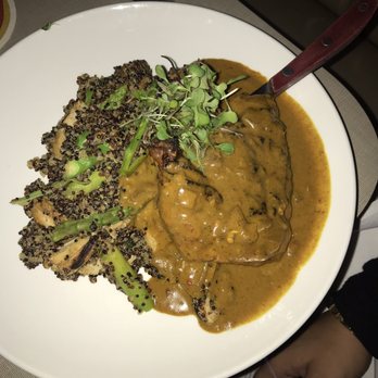Lounge Here - Red curry chicken with quinoa and asparagus - Cocktail Bars Near Me - Dallas, Texas
