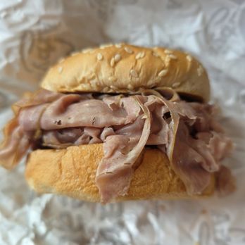 Arby's - Double Meat Roast Beef Sandwich - Fast Food Near Me - Long Beach, California Arby's - Double Meat Roast Beef Sandwich - Fast Food Near Me - Long Beach, California