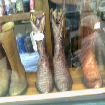 Talabartería El Zarco - Botas picudas. - Horseback Riding Near Me - México, D.F., DIF Talabartería El Zarco - Botas picudas. - Horseback Riding Near Me - México, D.F., DIF