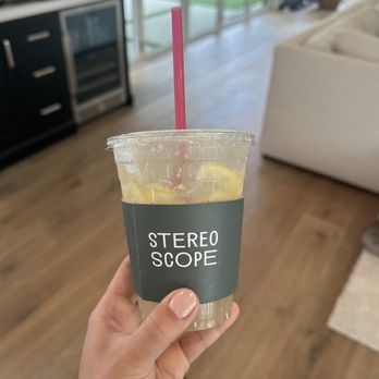 Stereoscope - Fresh squeezed sparkling lemonade - Coffee Roasteries Near Me - Newport Beach, California